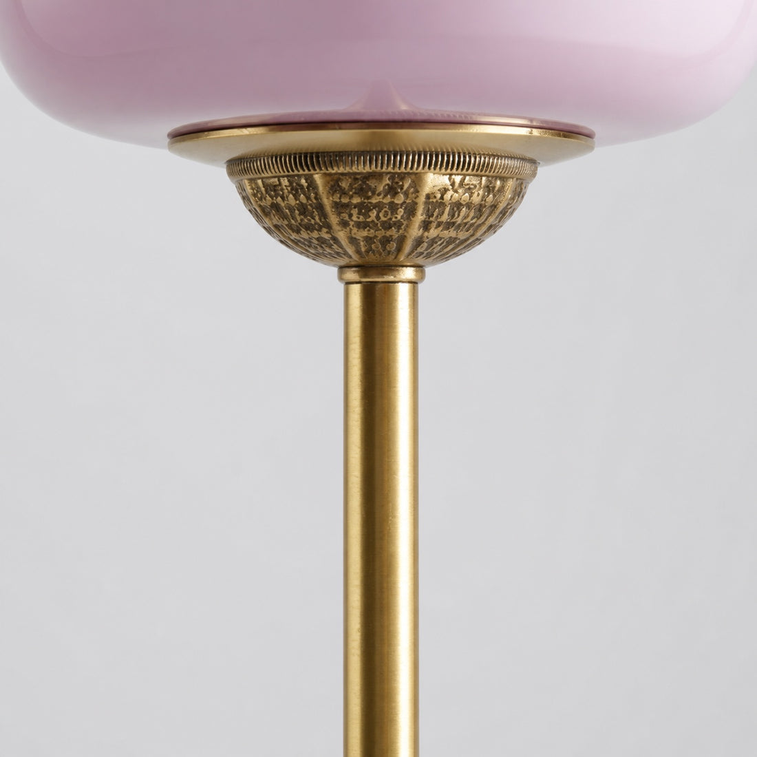 Eloise Textured Glass Pumpkin-Inspired Floor Lamp - Organic Artistry and Retro Style for Living Rooms