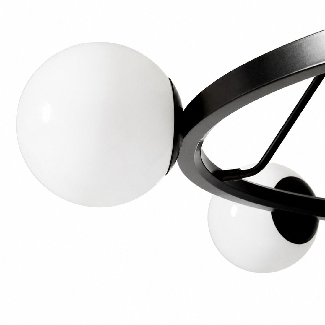 Brelia Round Light Chandelier - Modern Globe Chandelier in Stylish Design