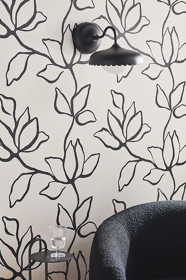 Rayla Outdoor Wall Sconce Light – Scallop Edge Modern Metal Design for Porch