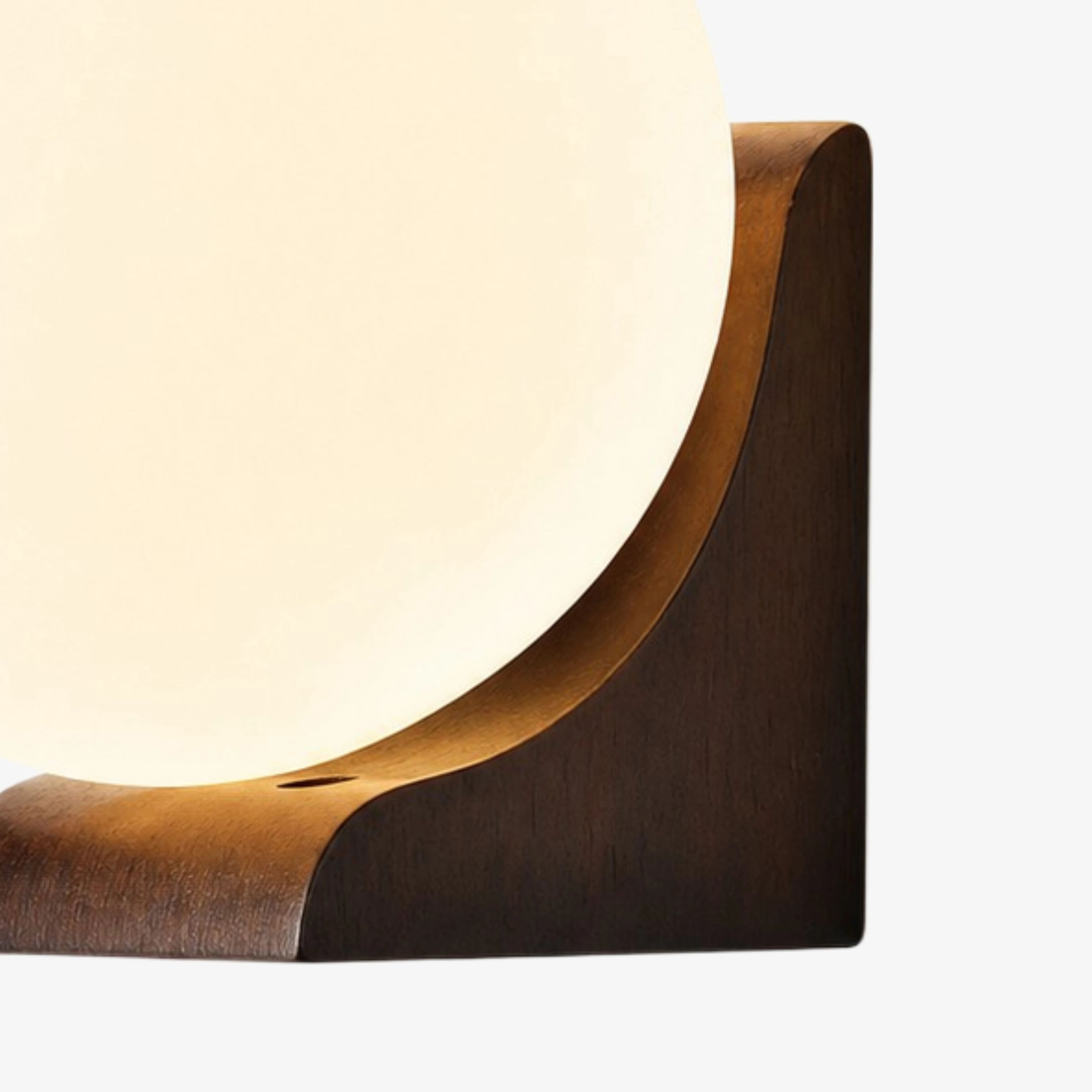 One-head Walnut cradle and globe detail