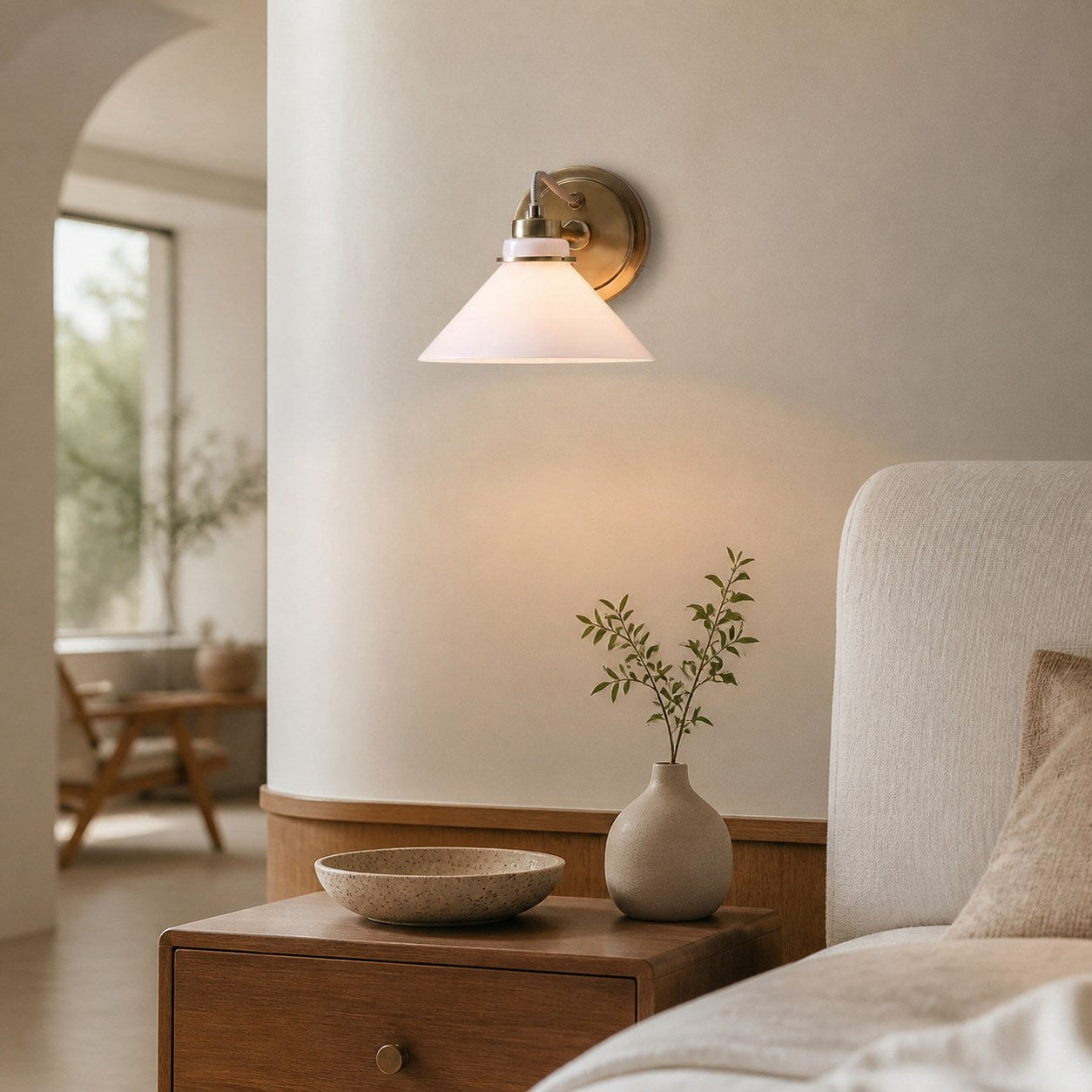 Aurenza Sconce – Farmhouse Wall Light with Metal Accents for Cozy Spaces