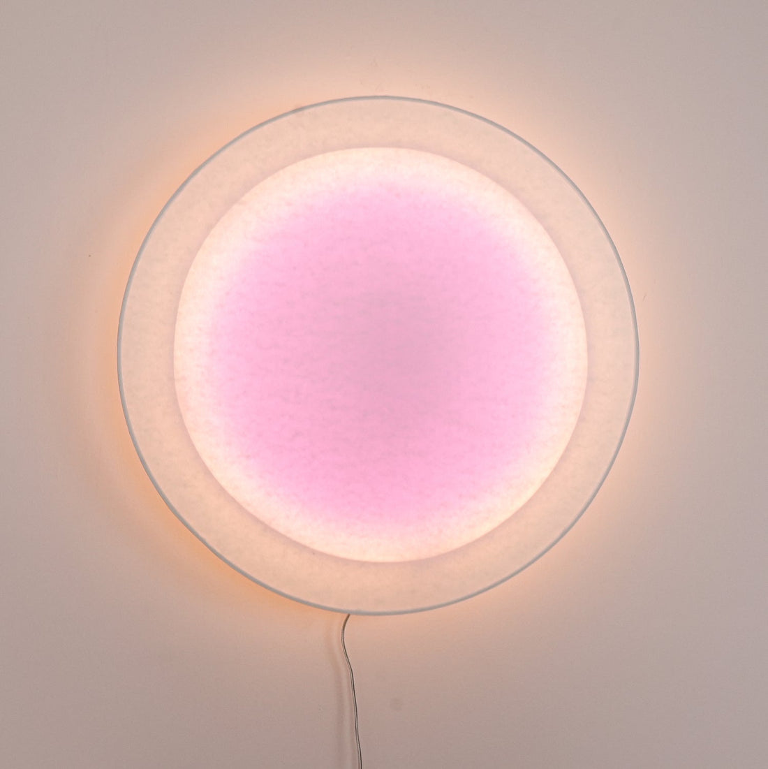 Modern Simple Plug-In Round Wall Lamp