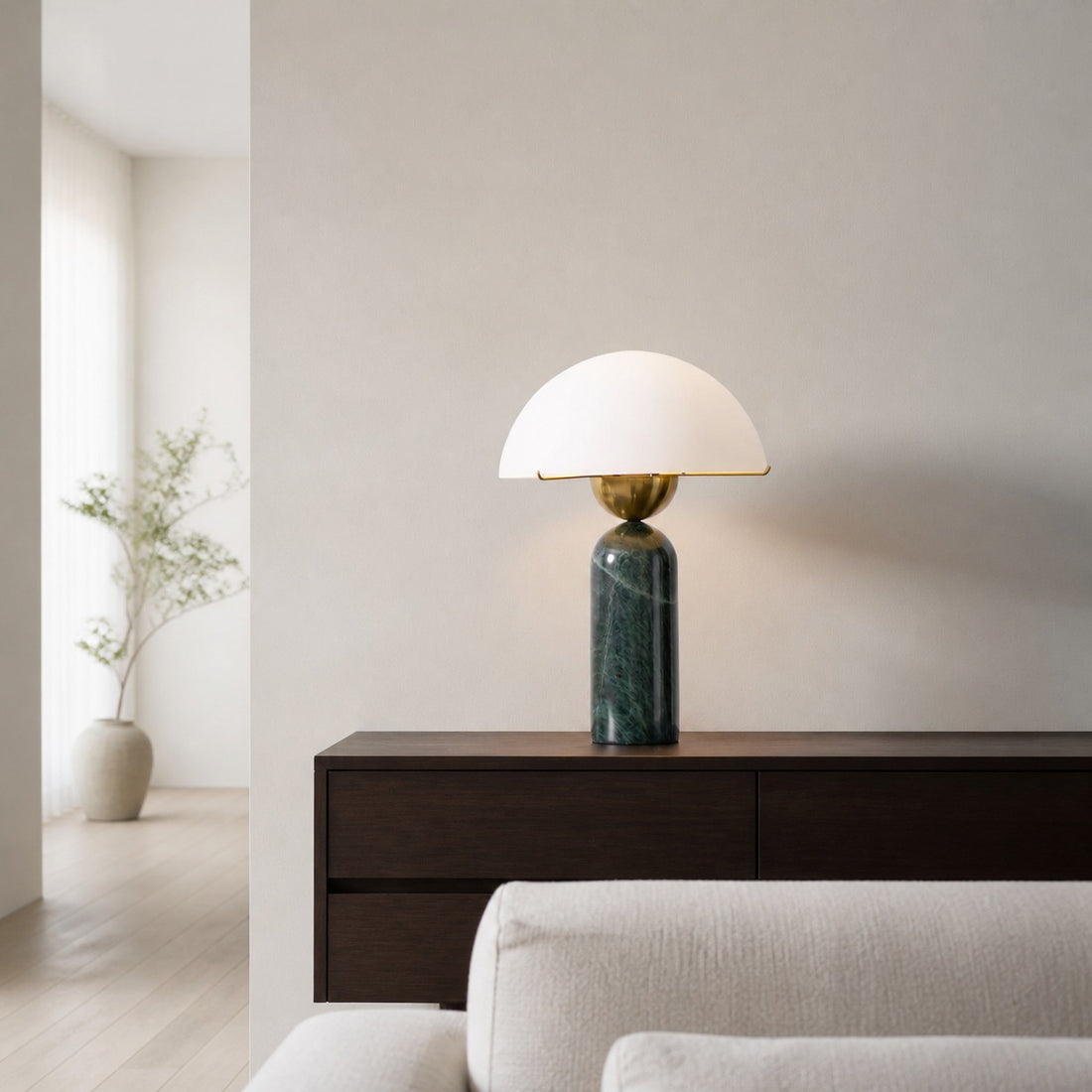 Peono Alabaster Table Lamp