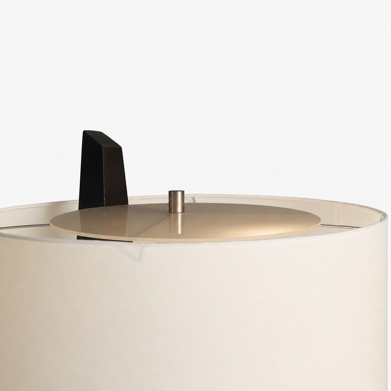 Jett Obelisk Table Lamp