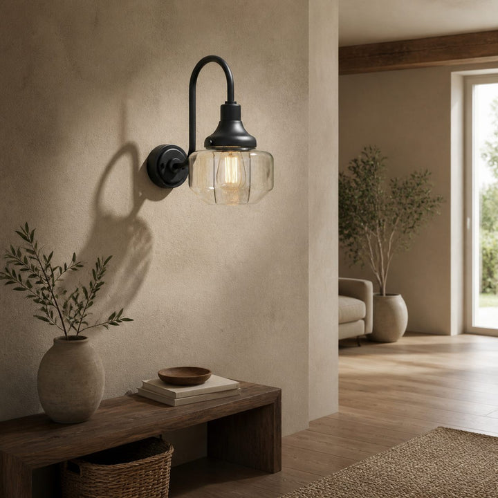 Roborix Outdoor Wall Light – Curved Heritage Silhouette for Porches & Entryways