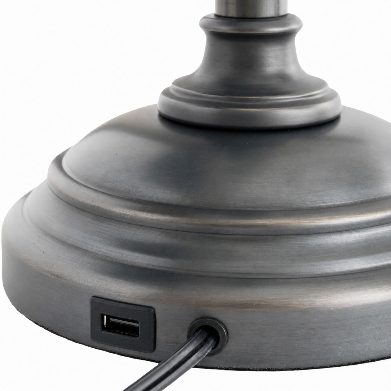 Nera USB Table Lamp – Adjustable Height Sleek Metal Modern Lamp for Office and Living Room