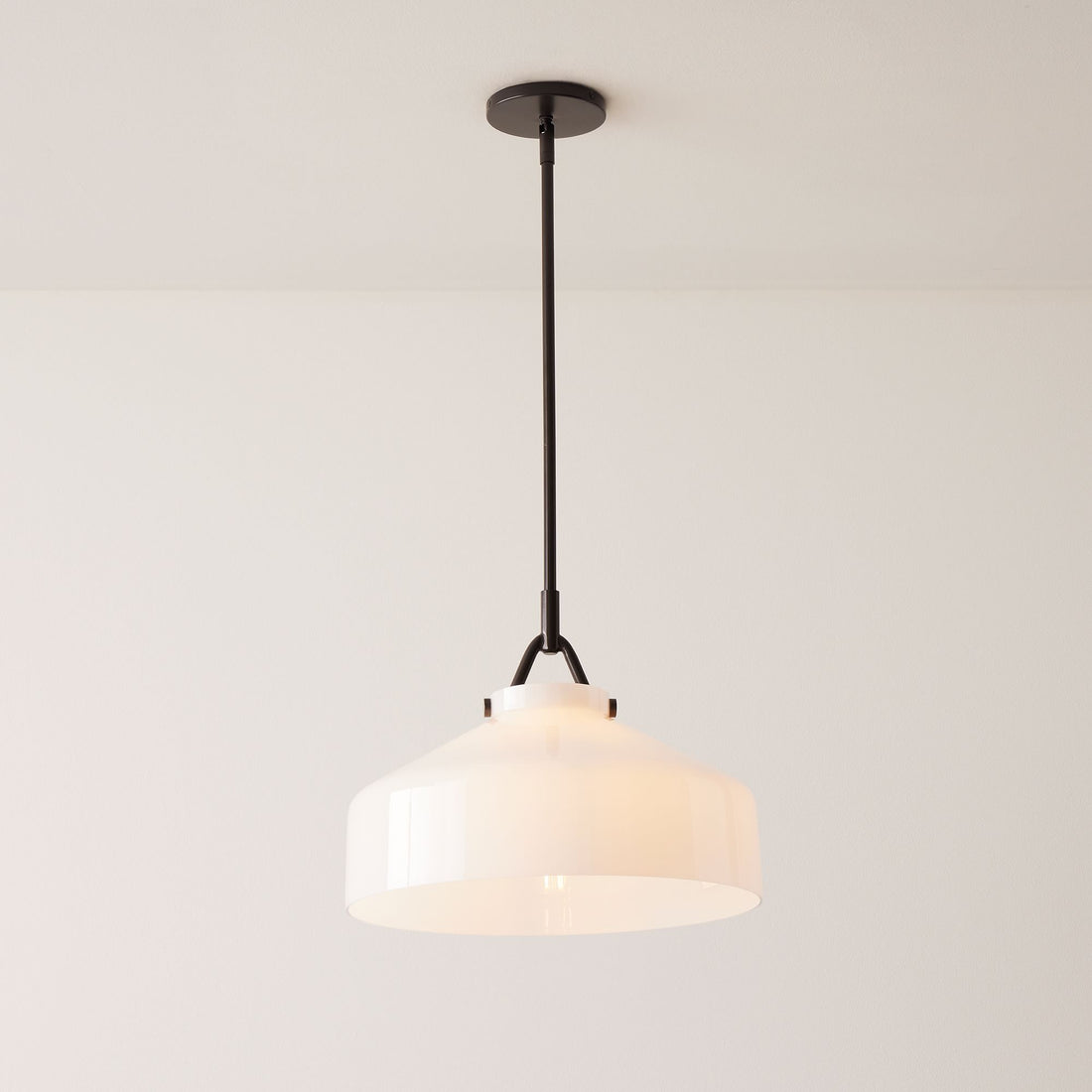 Hanton Modern Metal Pendant Light - Hanging Lamp for Kitchen