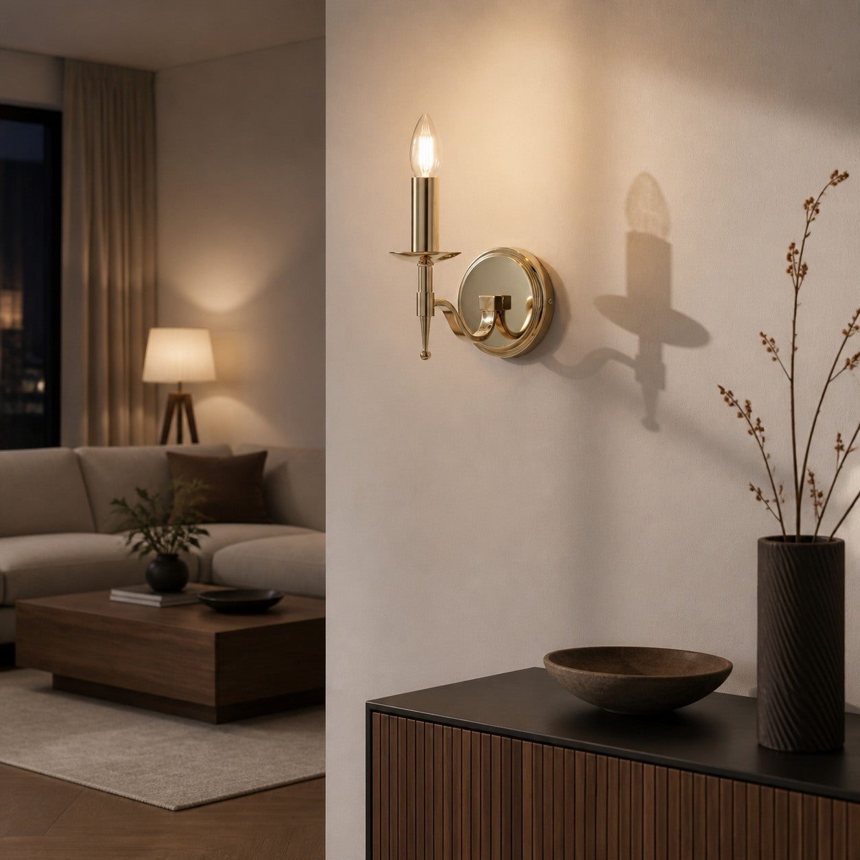 Tela Classic Wall Sconce Metal Wall Light - Elegant Wall Sconce Ideal for Hallway or Living Room