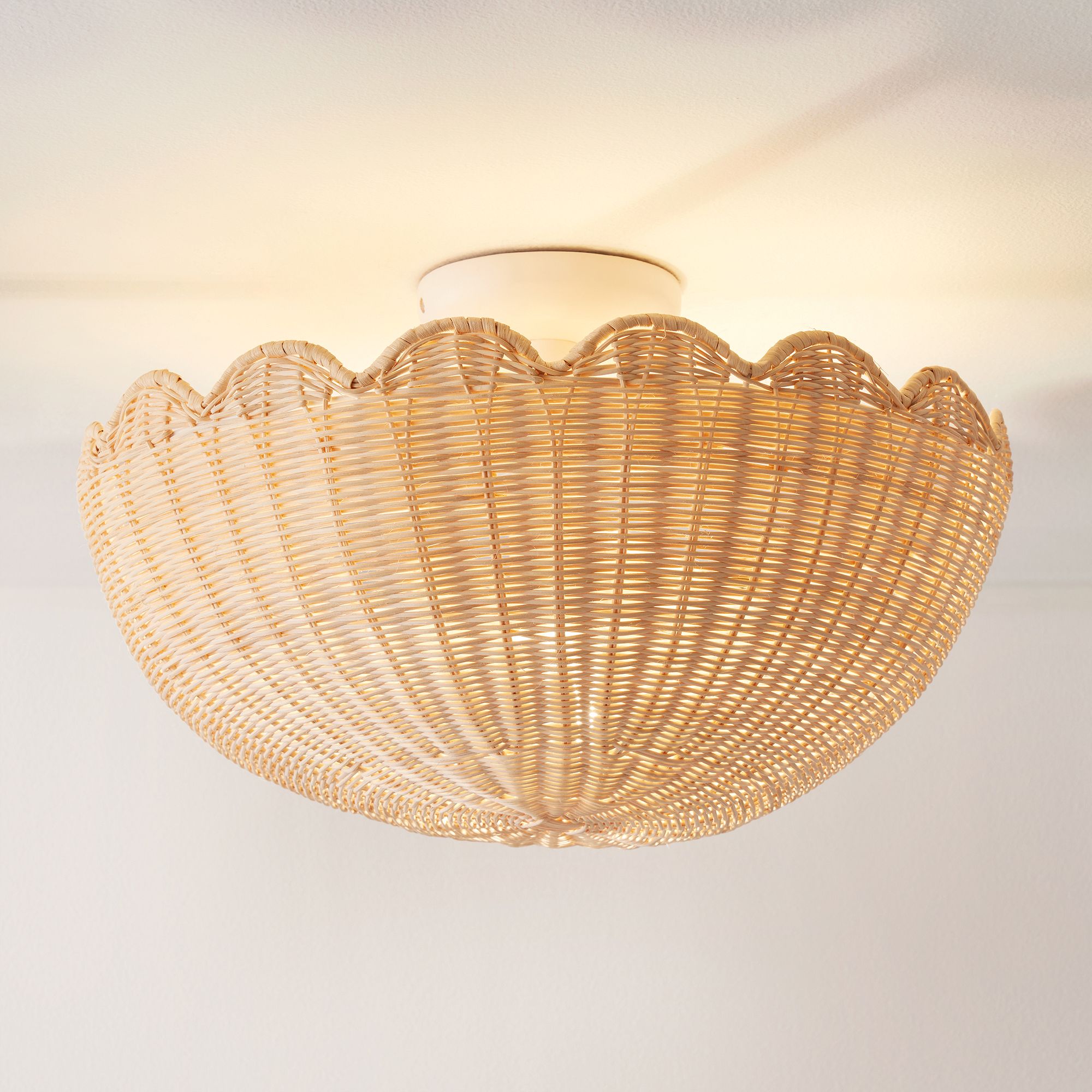 Olvara Rattan Bubble Flush Mount - Chic Ceiling Lamp for Home