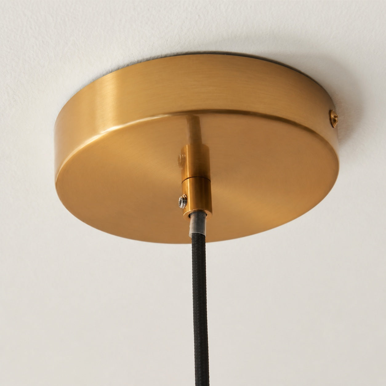 Korlisse Natural Stone and Glass Pendant Light – Stylish Lamp for Lounge or Living Room