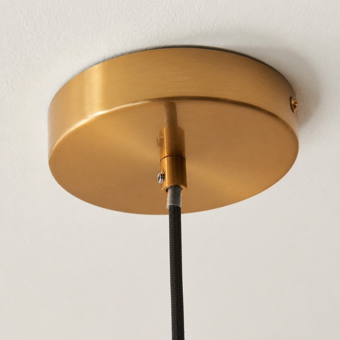 Korlisse Natural Stone and Glass Pendant Light – Stylish Lamp for Lounge or Living Room