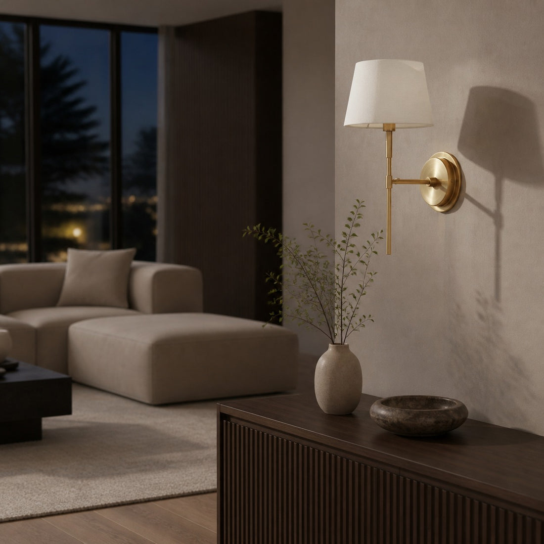 Cremaris Metal Wall Light with Fabric Shade - Timeless Sconce for Interior Lighting