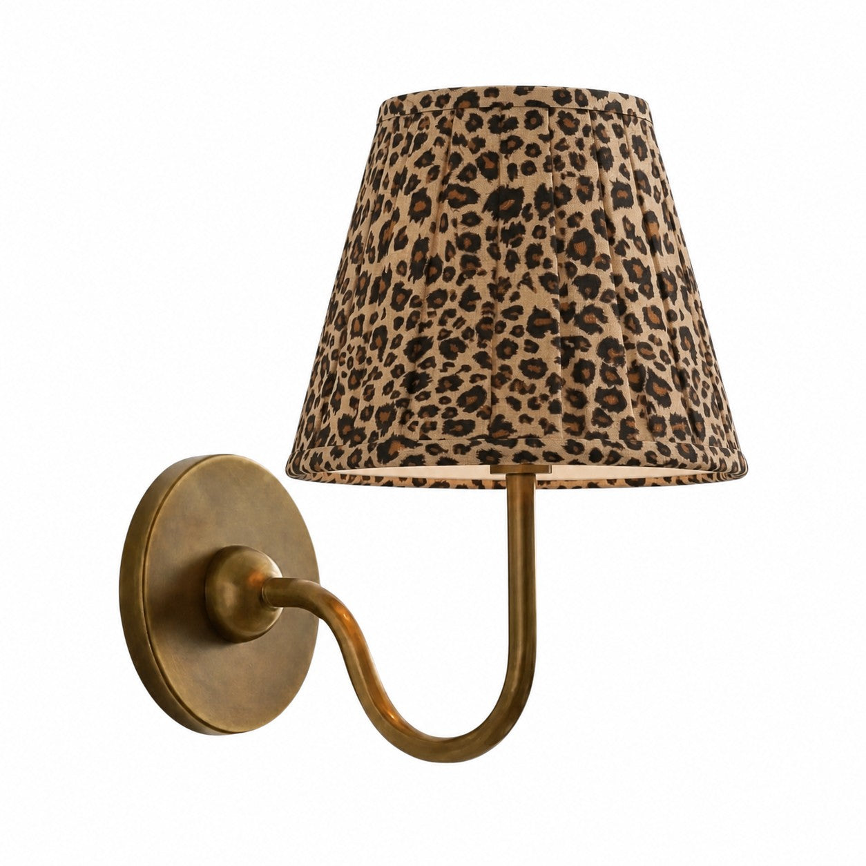 Luvora Vintage Pleated Shade Wall Lamp - Modern Brass Linen Wall Lighting