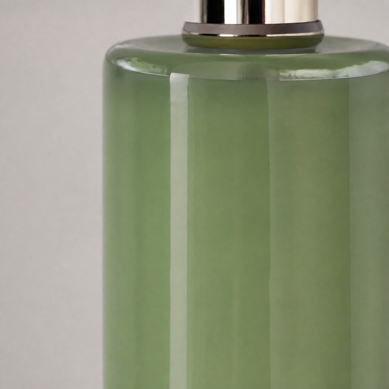 Savara Minimalist Table Lamp - Clean Glass Form with Fabric Shade for Bedrooms