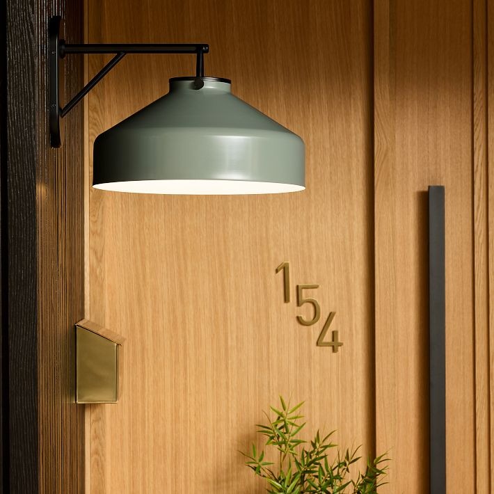 Hanton Minimalist Outdoor Wall Light - Matte Metal Industrial Sconce for Modern Spaces