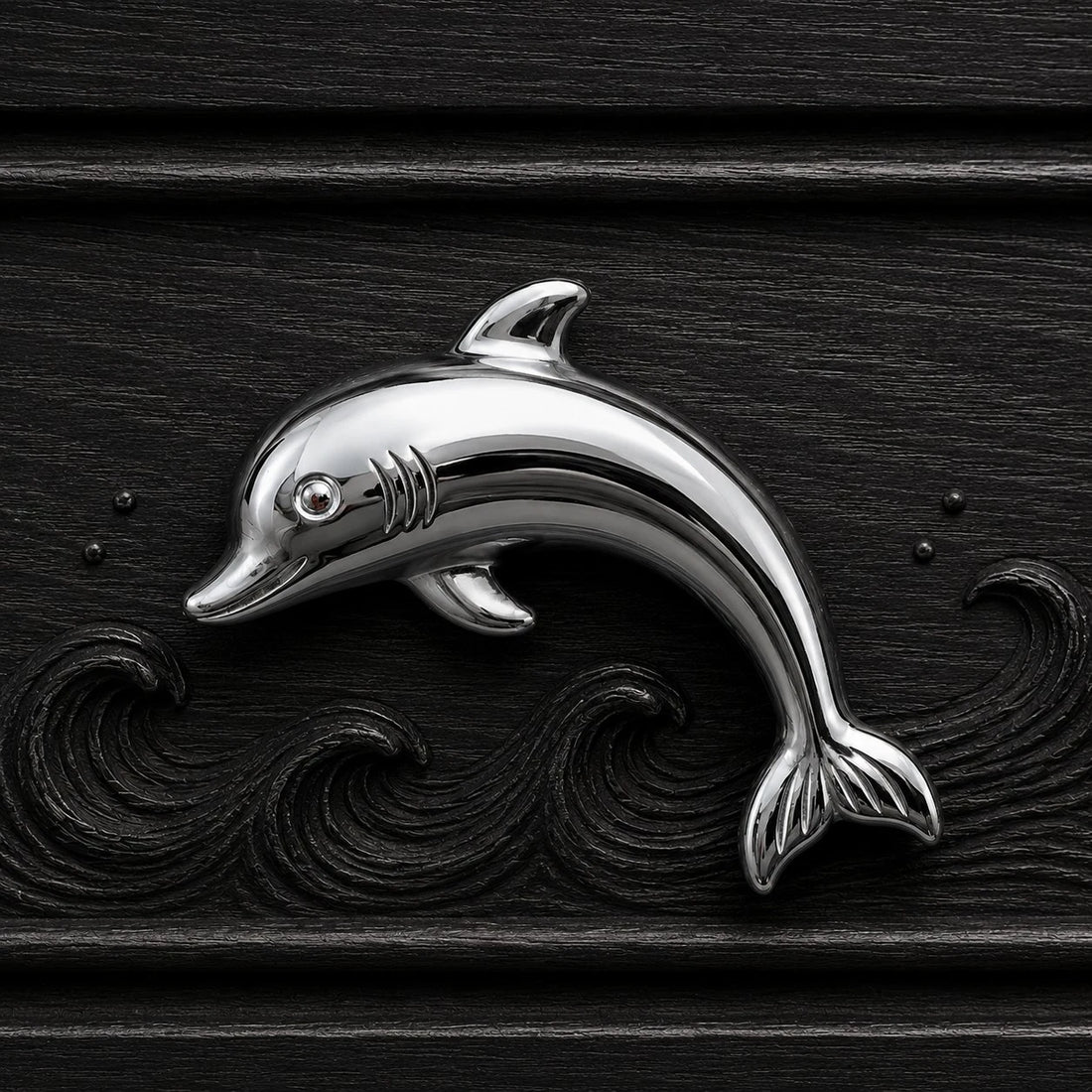 Dolphin cabinet knob in Chrome
