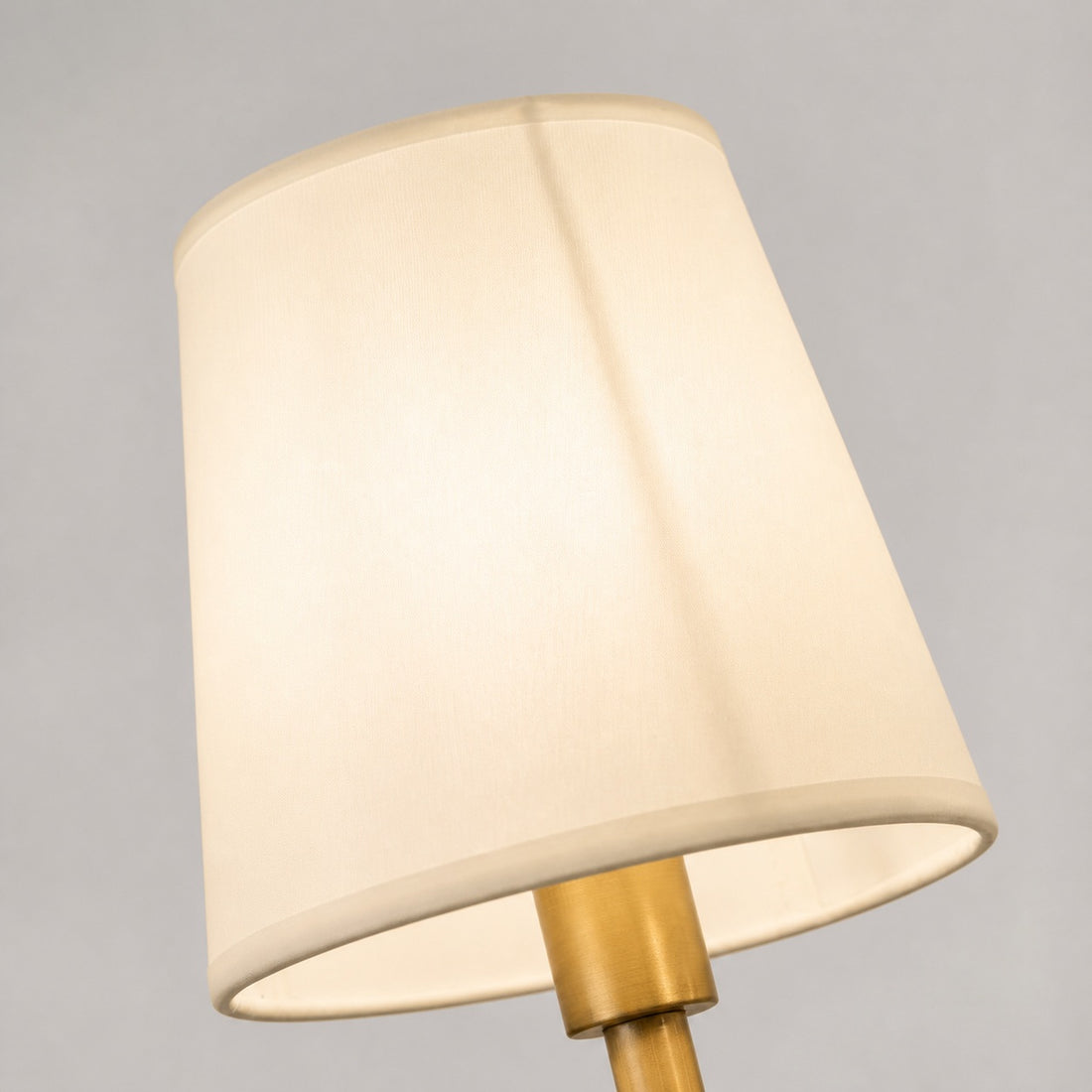 Altoris Series Branch Chandelier with Fabric Shades – Brass Ceramic Chandelier for Living Room