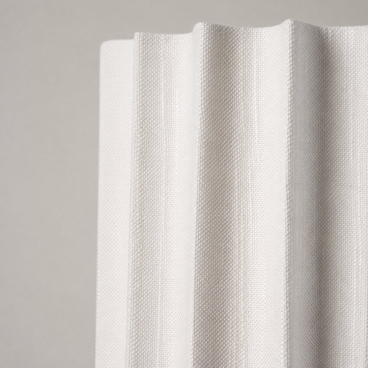 Cavilon Marble Decorative Wall Light – Elegant Linen Form, Suitable for Living Room or Hallway