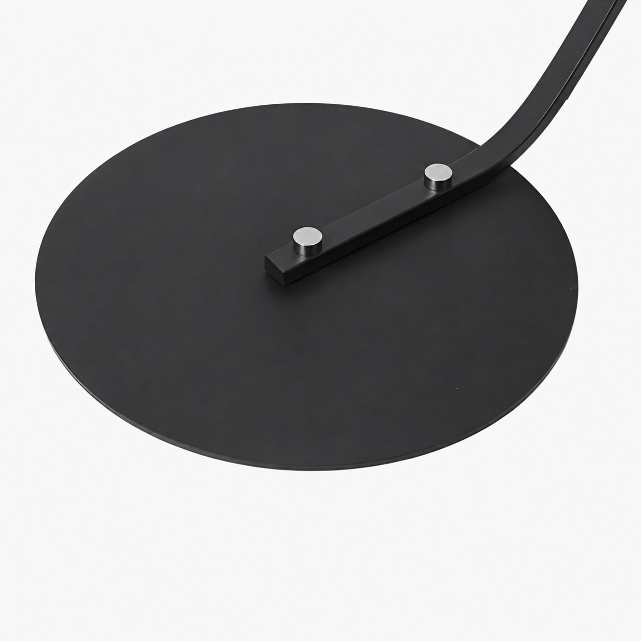 Lirra Minimal Curved Floor Lamp – Elegant Metal Accent for Living Spaces