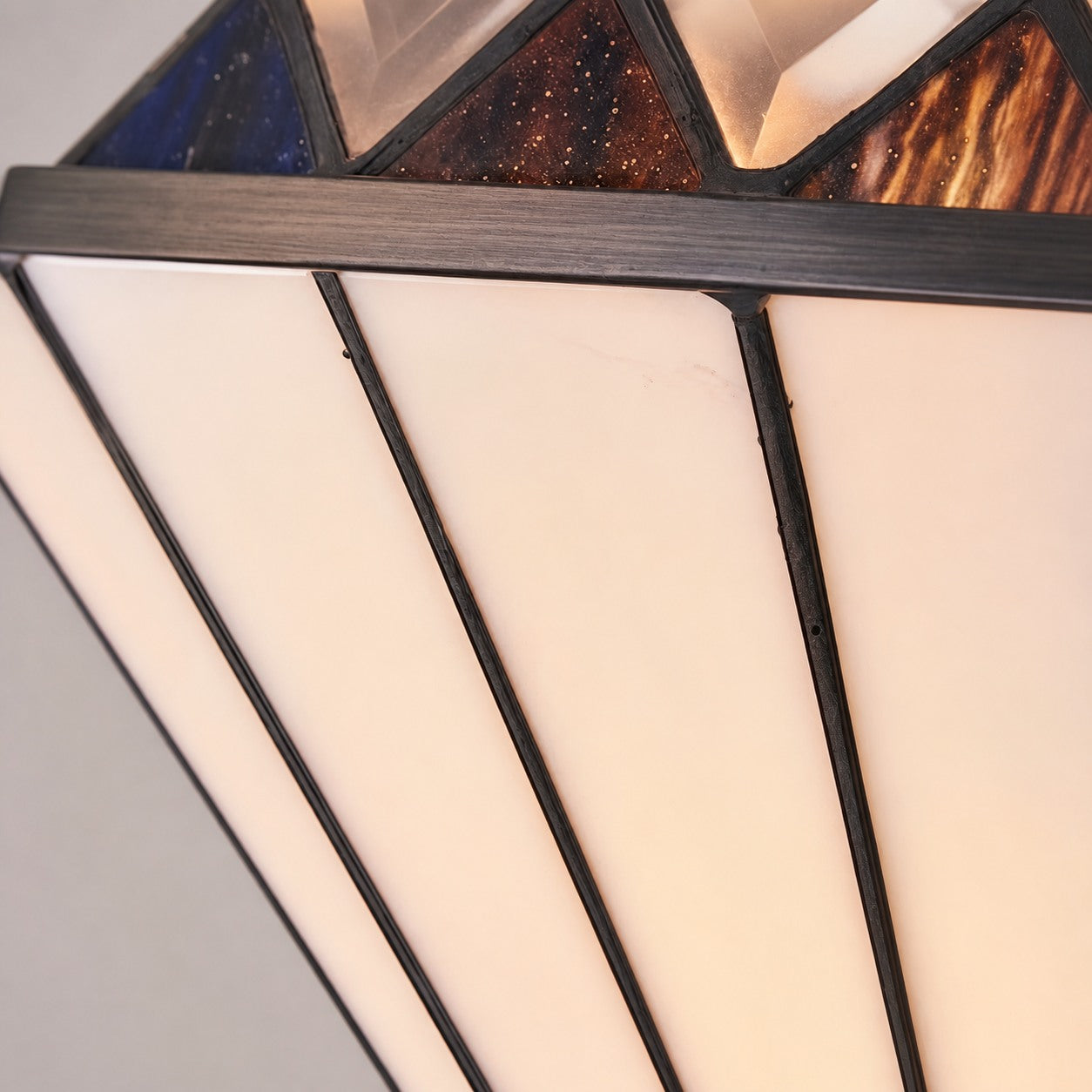 TF Fargo Art Deco Wall Light with Diamond Motif Design  – Glass Wall Sconce for Hallway & Bedroom
