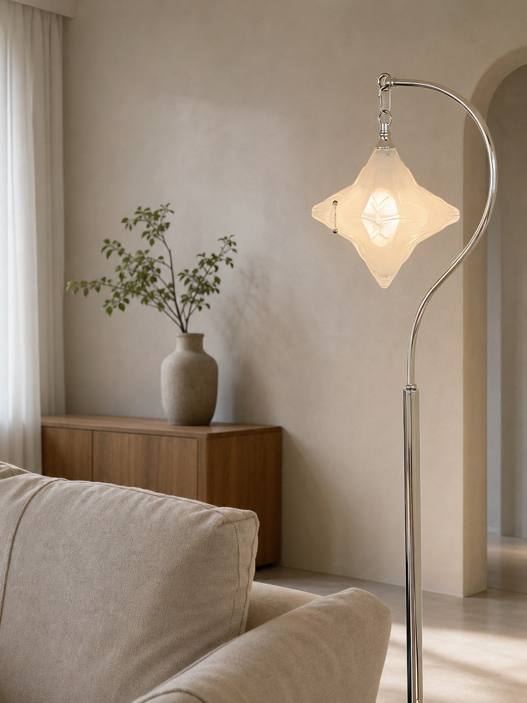 Art Deco Star Floor Lamp – Modern Standing Lamp for Living Spaces –  Astris Orion