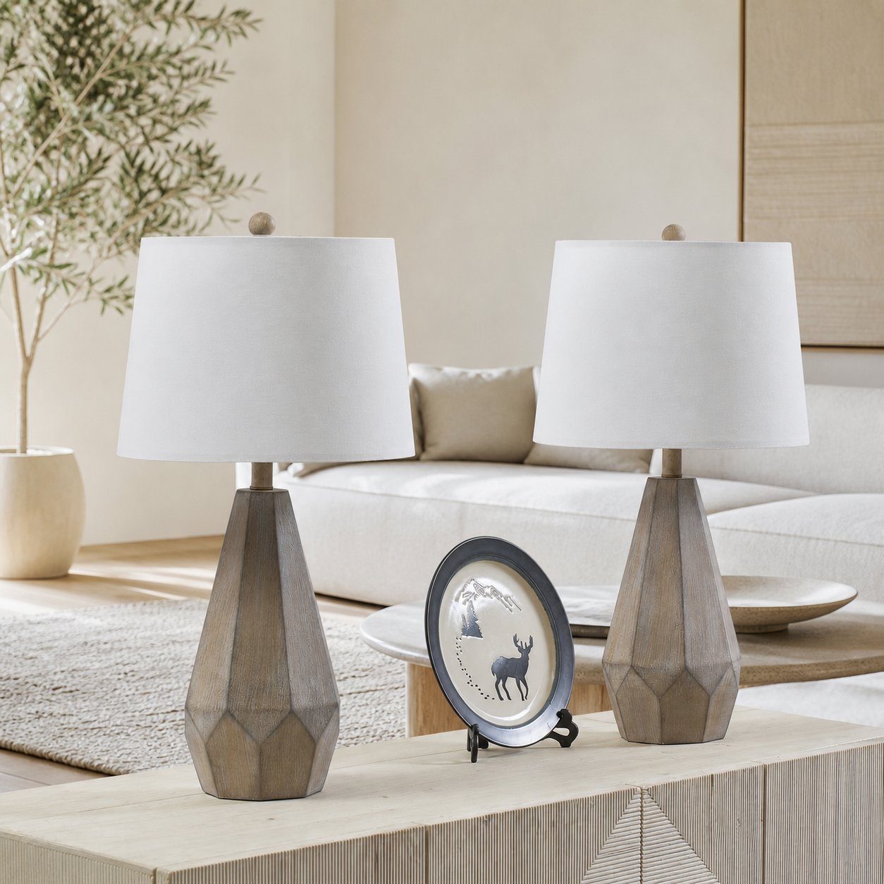 Vaughn Table Lamp