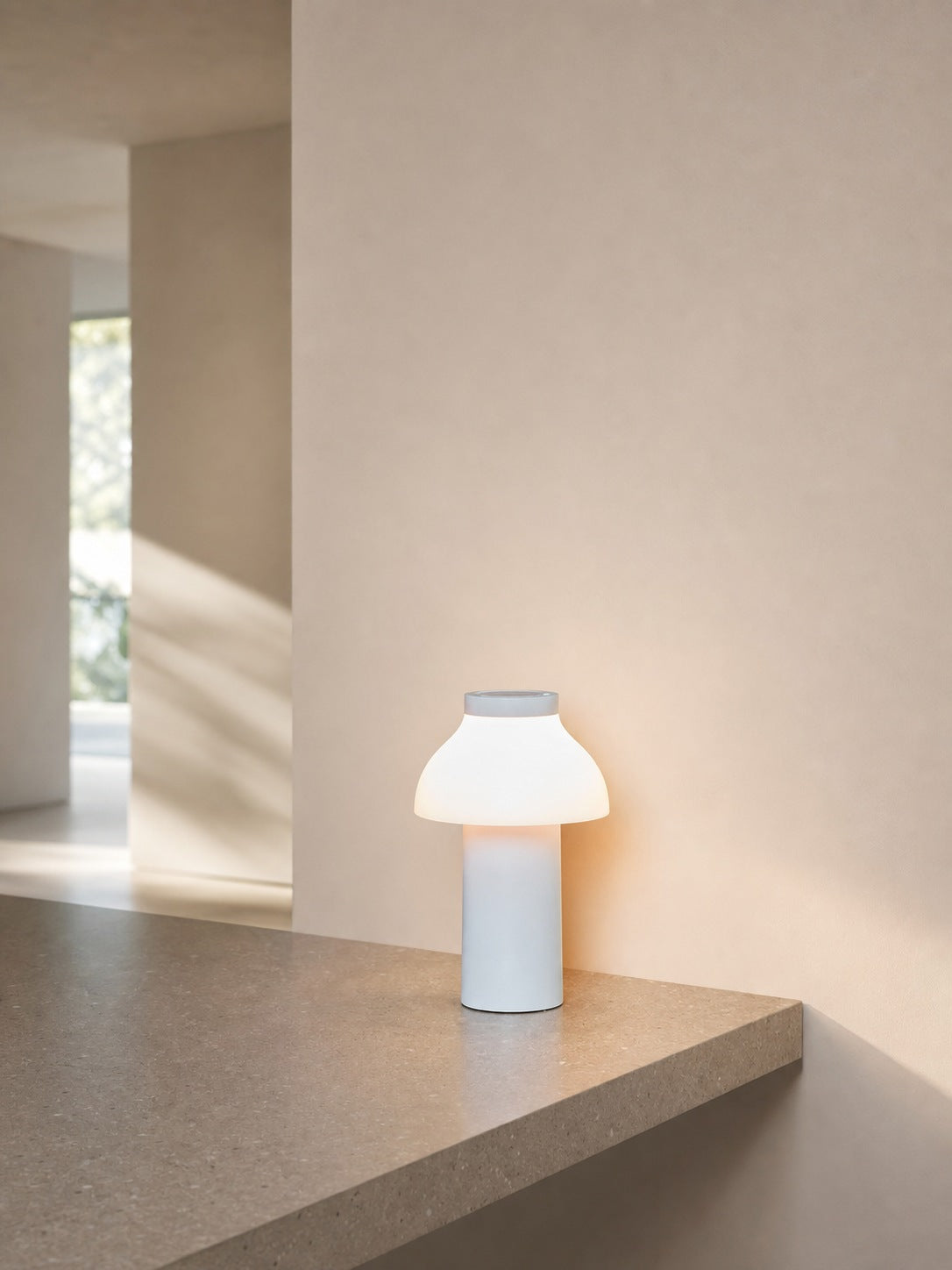Modern Portable Table Lamp – Minimalist Rechargeable Light for Indoor Outdoor Use