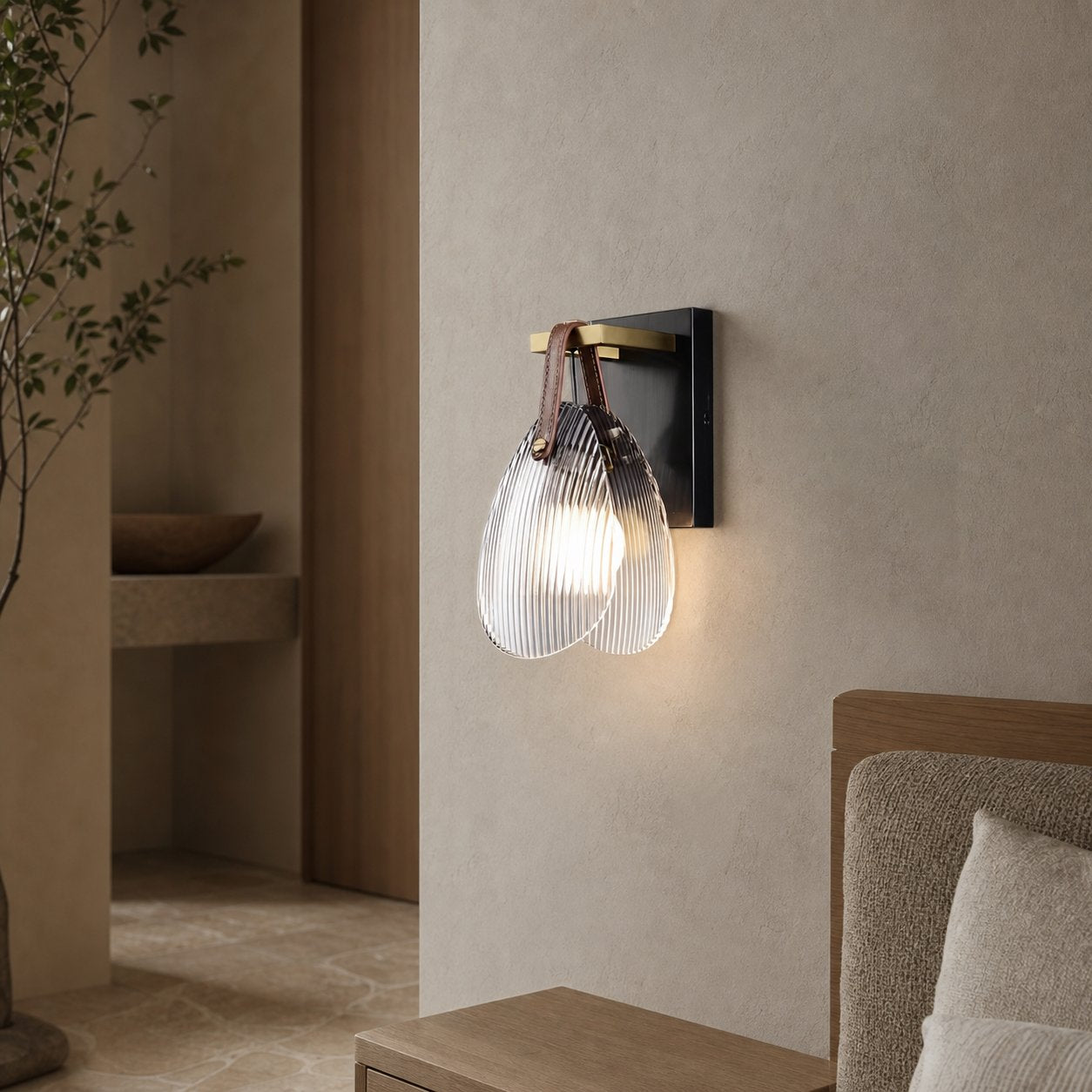 Shell Glass Wall Lamp