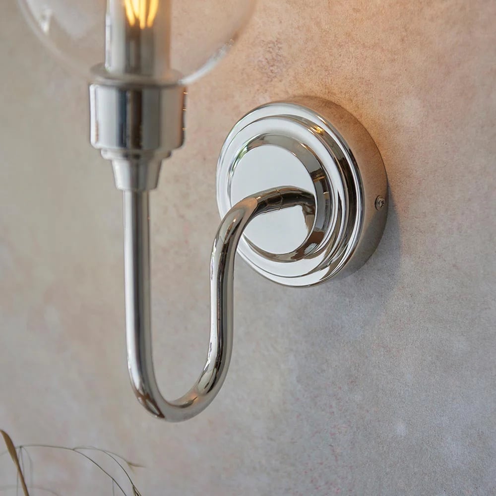 Clarione Art Deco Wall Light with Clear Glass Shade – Modern Metal Design for Hallways