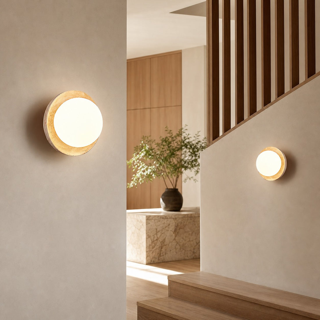 Eala Wall Lamp
