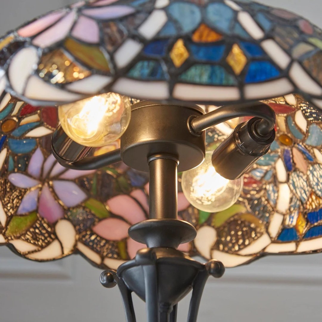 TF Sullivan Tiffany Table Lamp - Floral Stained Glass Design for Bedroom or Living Room