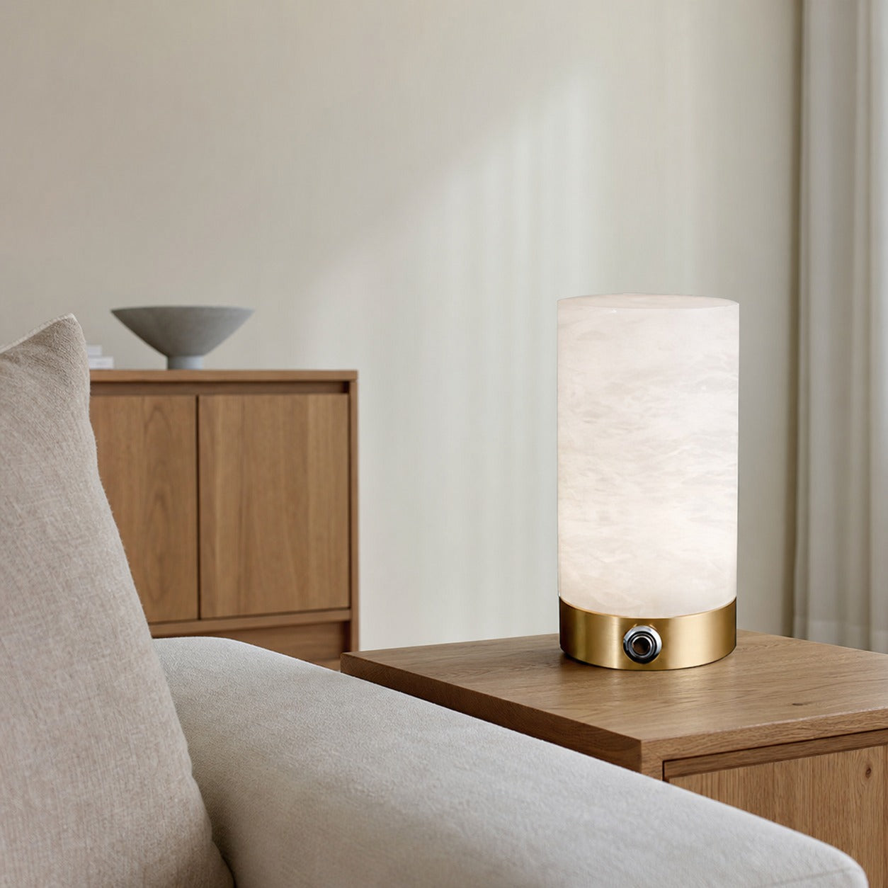 Totem Alabaster Table Lamp (built-in battery)
