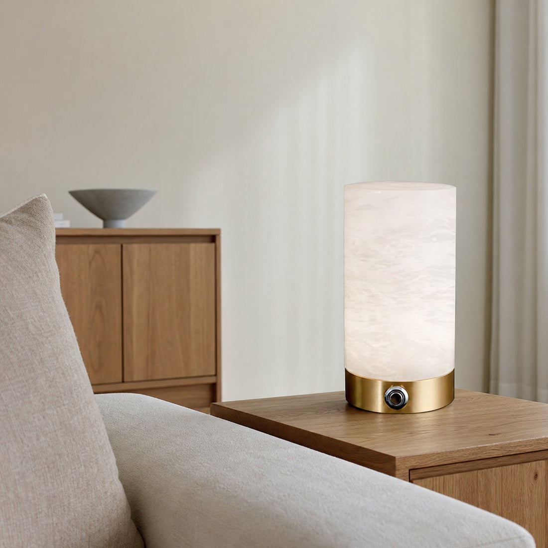 Totem Alabaster Table Lamp (built-in battery)