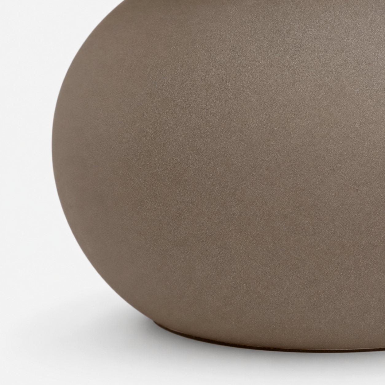 Ruffmeto Decorative Table Lamp — Round Ceramic Base with Pleated Fabric Shade for Cozy Spaces