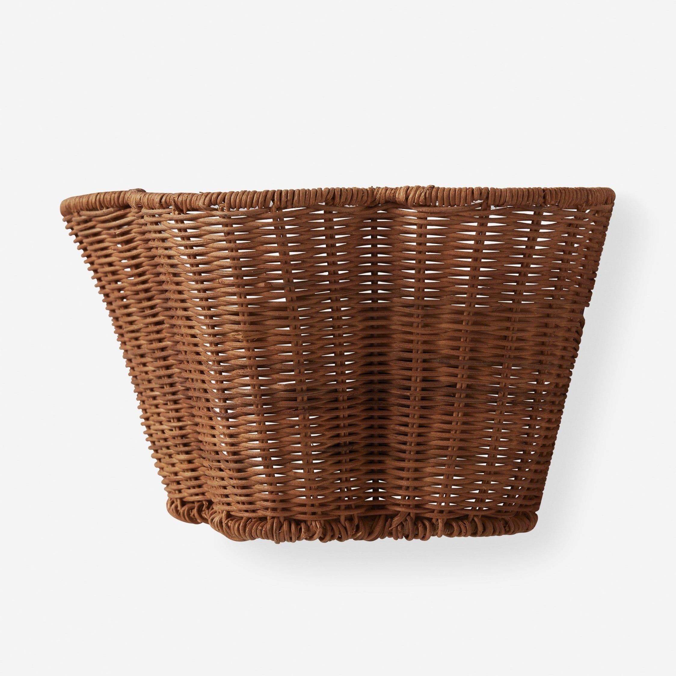 Wickara Woven Wall Sconce – Scalloped Basket Shade Wall Light for Bedroom