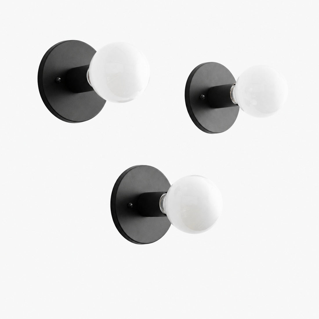 Glorica Glass Minimalist Wall Sconce - Versatile Modern Light For Any Room