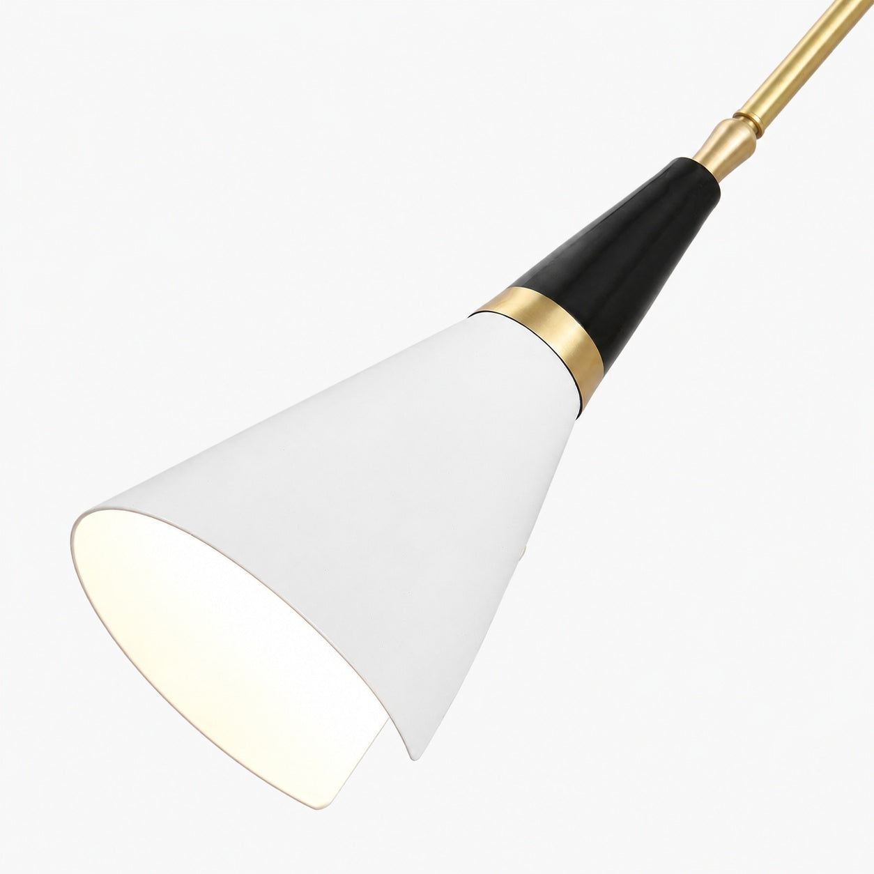 Oribelle Minimalist Wall Lamp – Contemporary Metal Sconce for Interior Space
