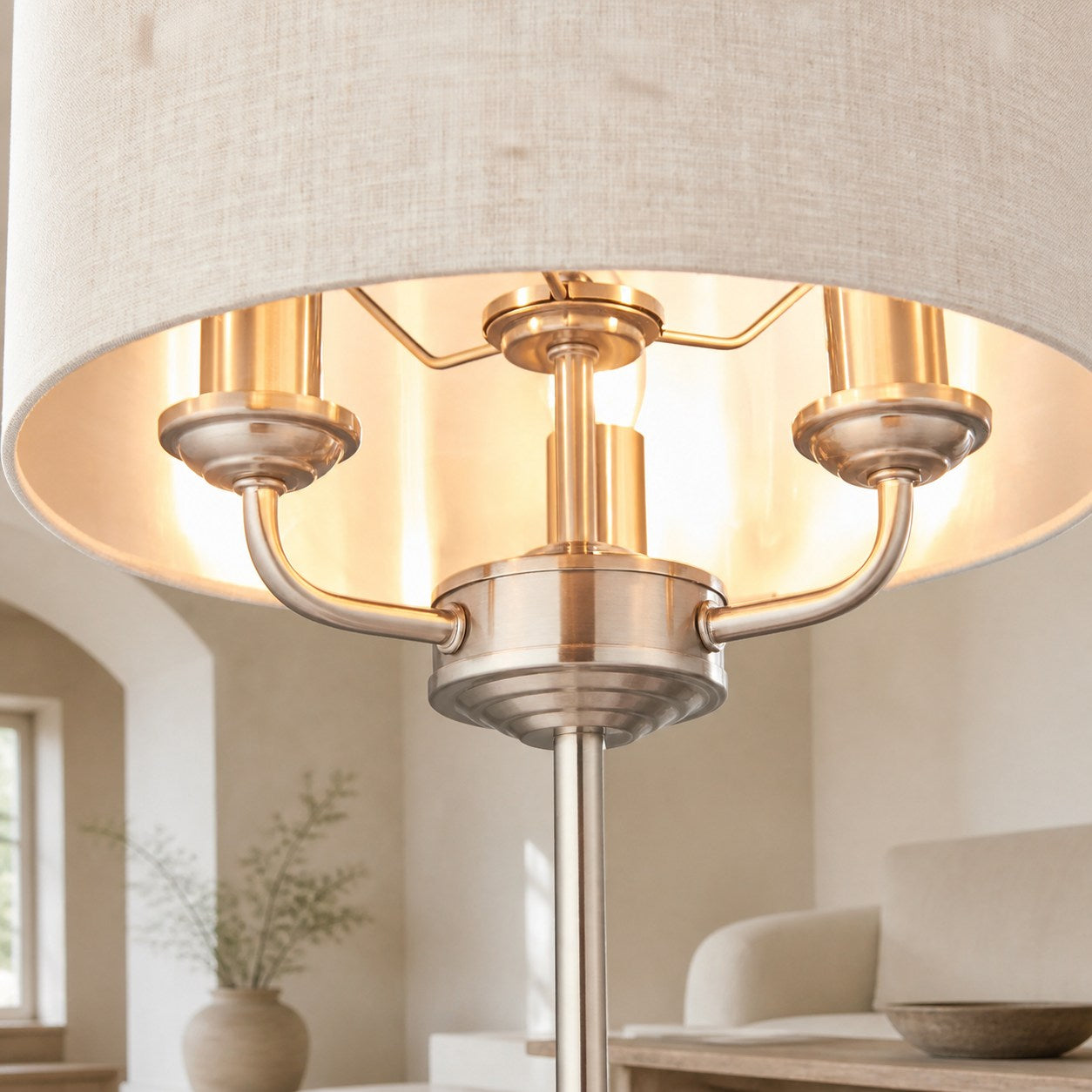 Tela 1‑Light and 3‑Light Table Lamp – Modern Linen & Metal for Bedside or Living Room