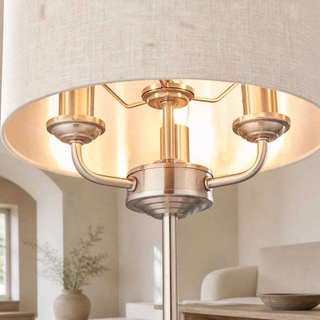 Tela 1‑Light and 3‑Light Table Lamp – Modern Linen & Metal for Bedside or Living Room