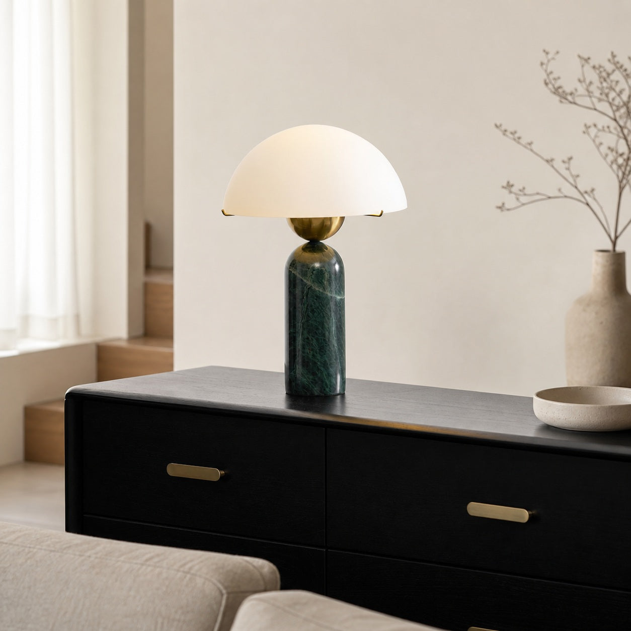 Peono Alabaster Table Lamp