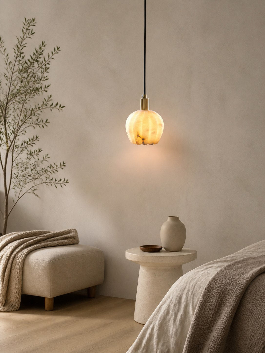 Lilin Alabaster Pendant Light