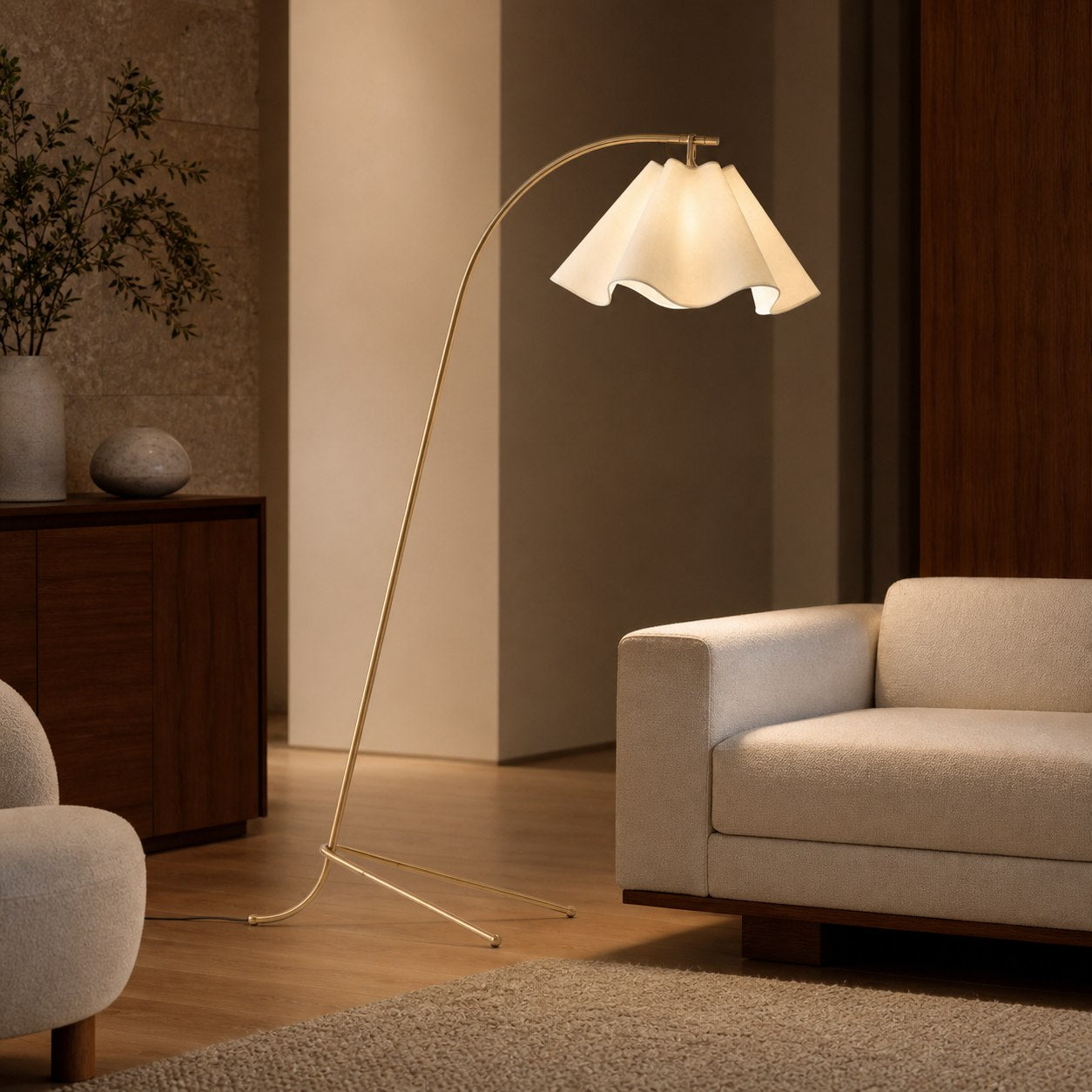 Oslan Scalloped Shade Floor Lamp - Modern Lighting with Arched Base