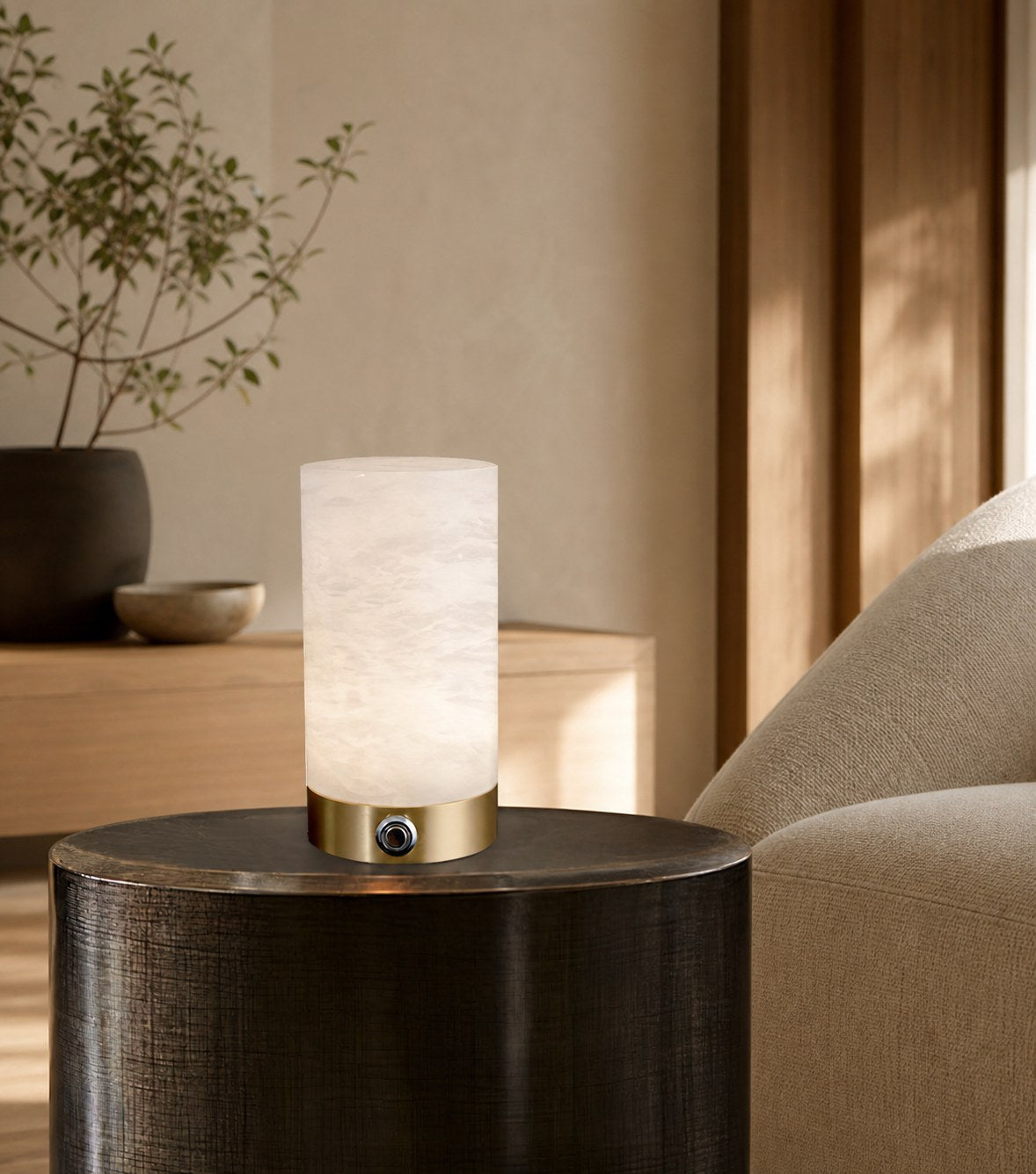 Totem Alabaster Table Lamp (built-in battery)