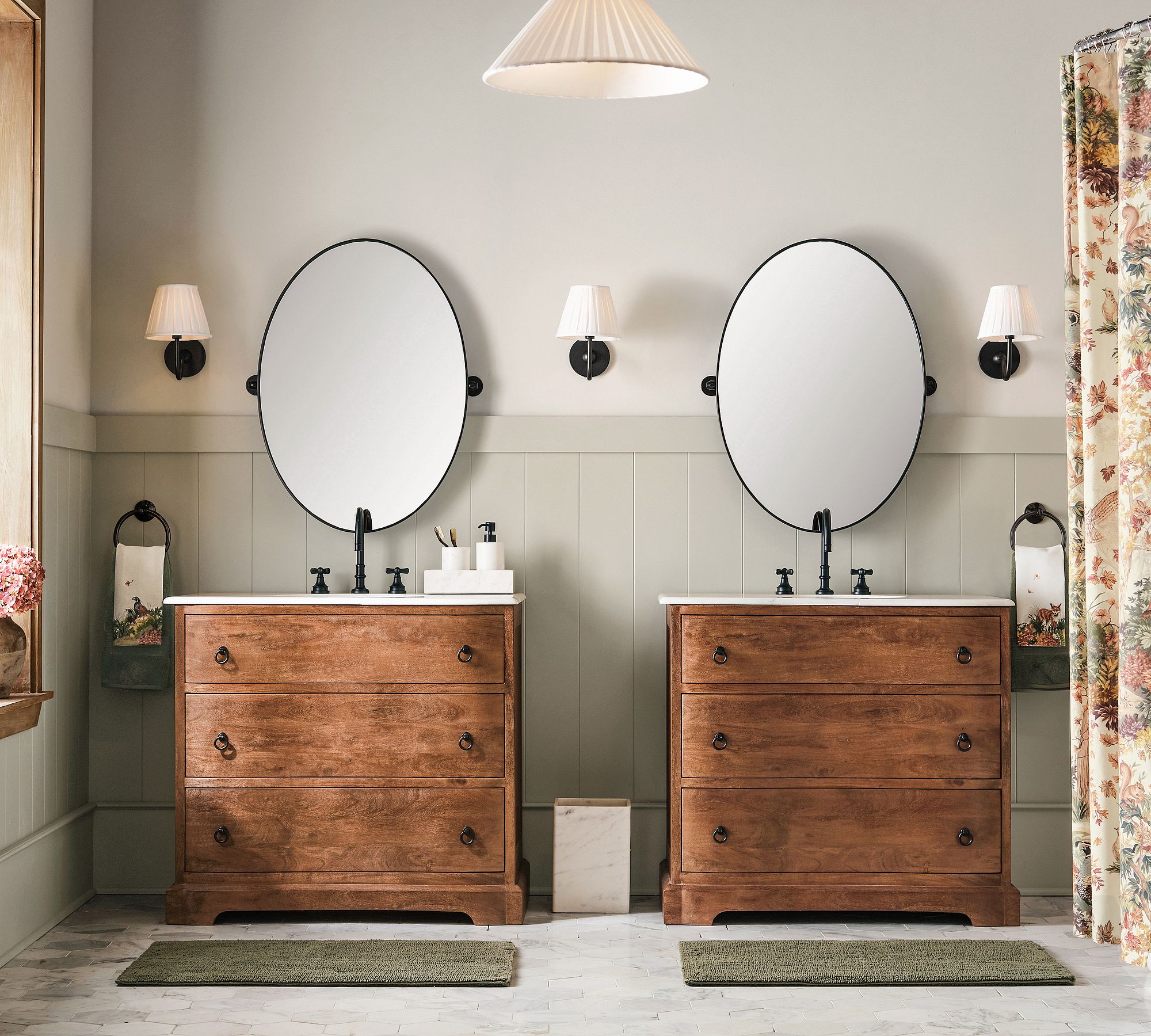 Luvora Pleated Shade Flush Mount - Fabric Round Design for Low Ceilings