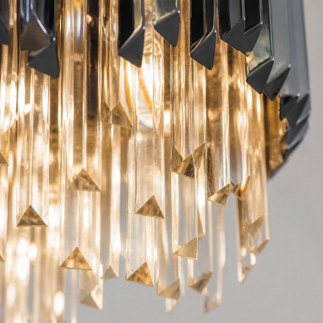 Virelia Contemporary Crystal Pendant Light – Layered Crystal Shade Ceiling Fixture for Dining or Living Room