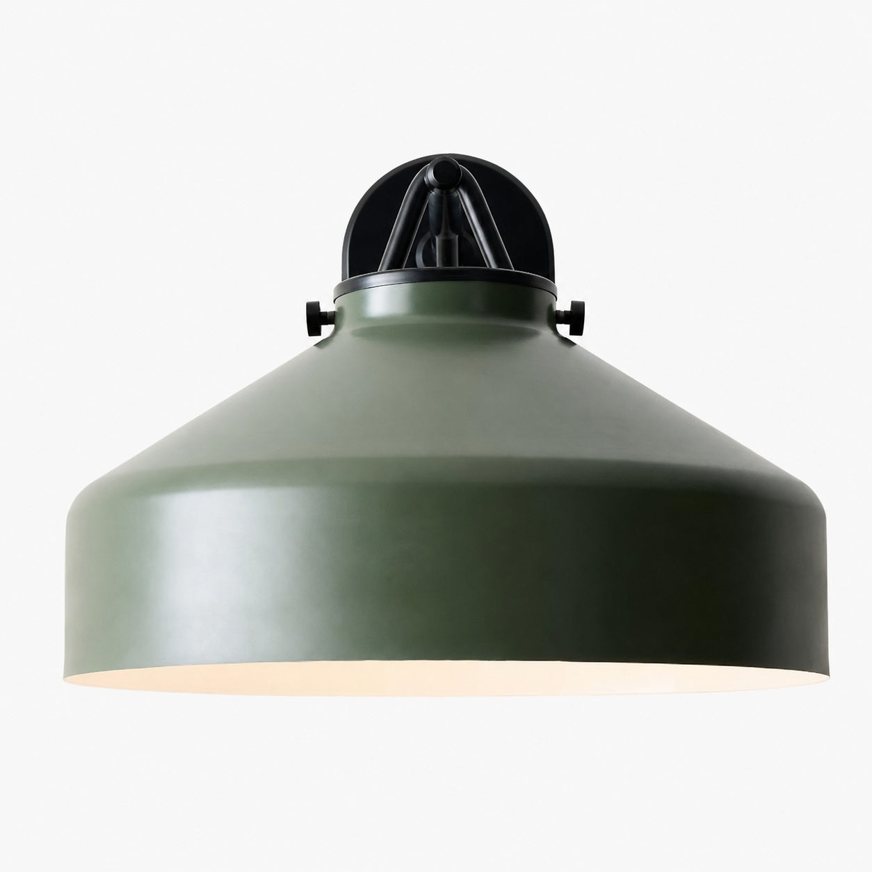 Hanton Minimalist Outdoor Wall Light - Matte Metal Industrial Sconce for Modern Spaces