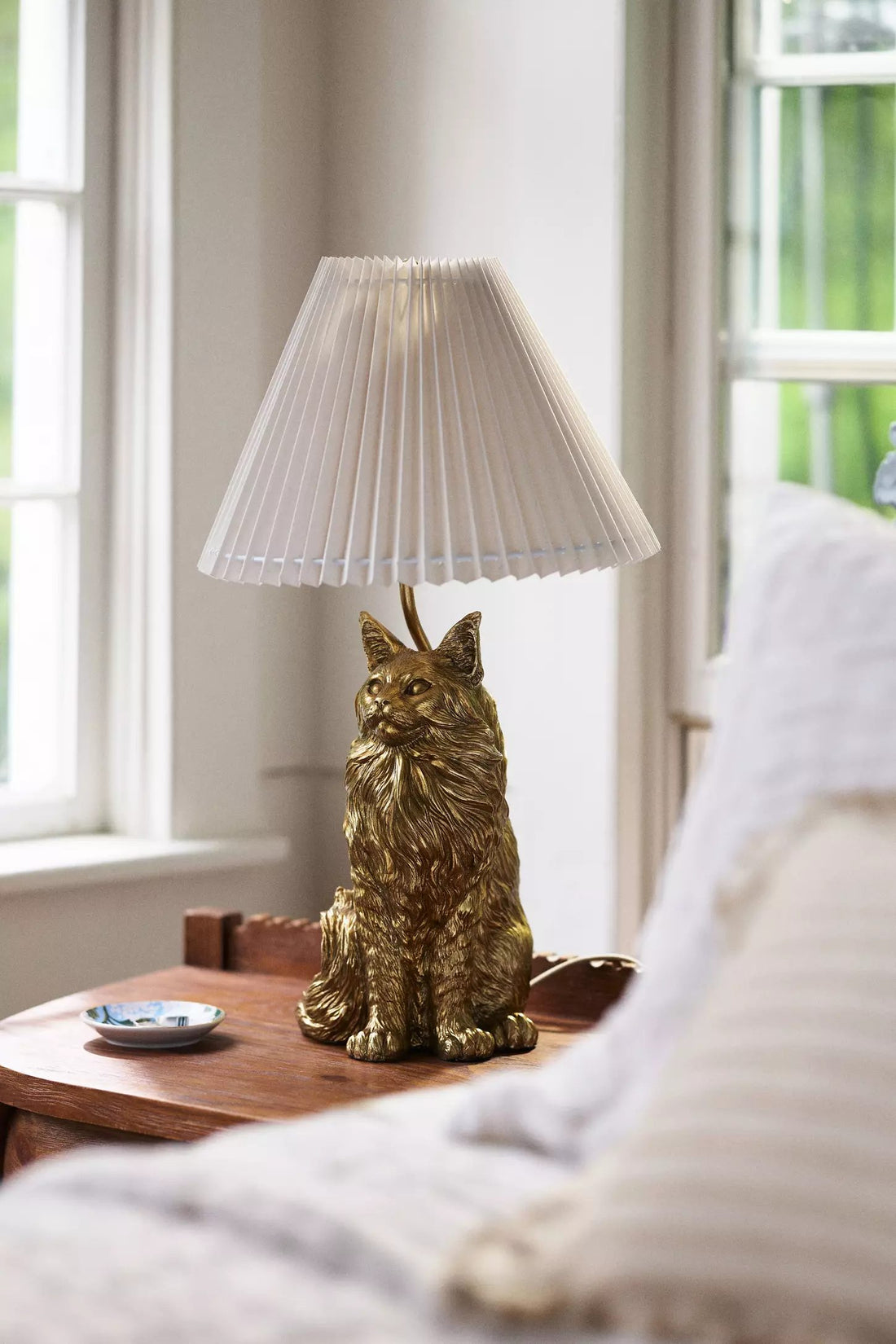 Pawdia Unique Table Lamp - Decorative Ceramic Animal Bedside Lamp