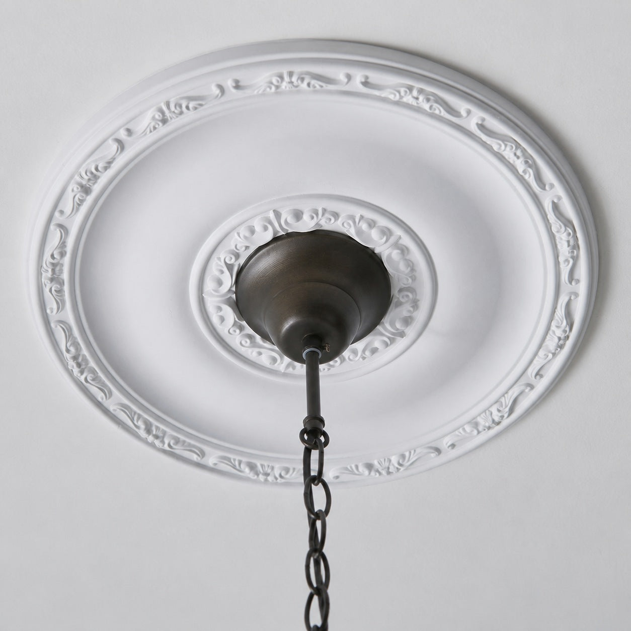 TF Fargo Tiffany Style Globe Pendant – Handcrafted Art Glass Sphere Light for Kitchen Island