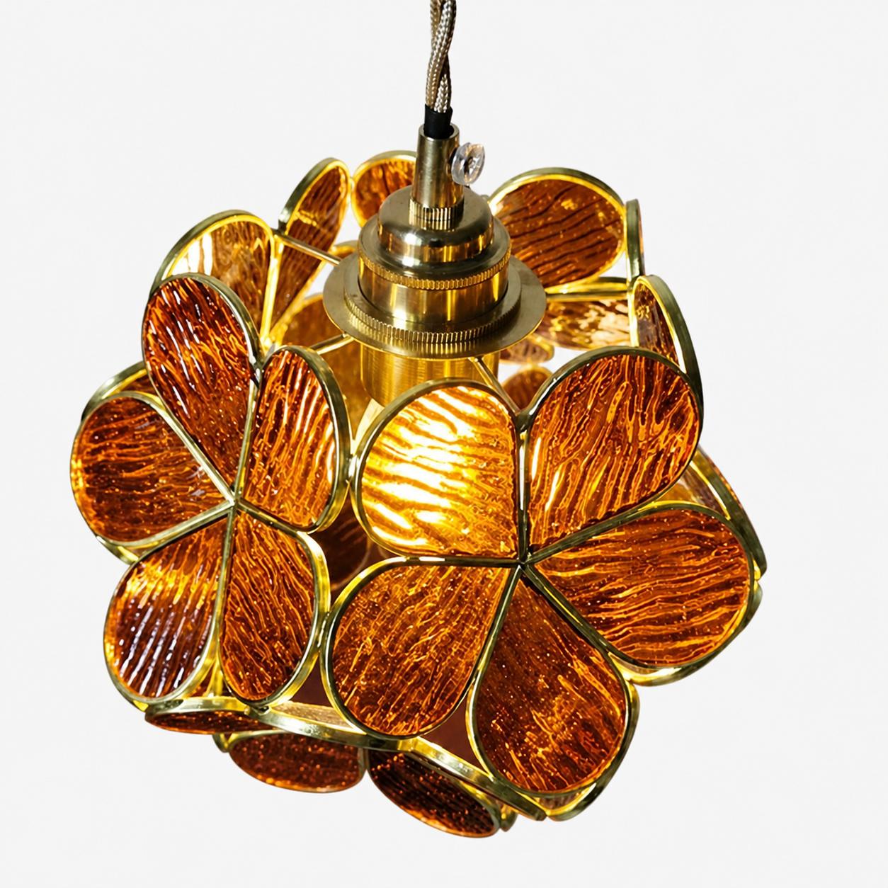 FloriVitre Pendant Light with Petal Silhouette - Vintage Style Lighting for Home Spaces