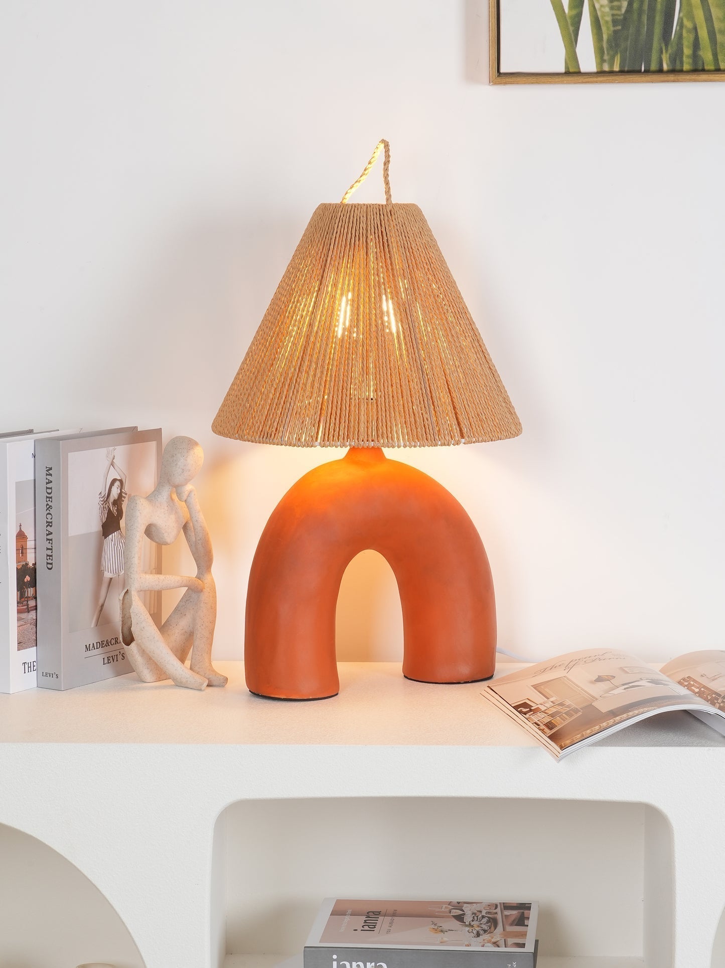 Arch - Shaped Straw Hat Table Lamp